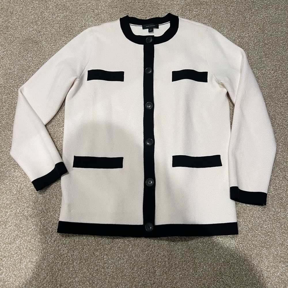Ann Taylor Black and White Cardigan Sweater